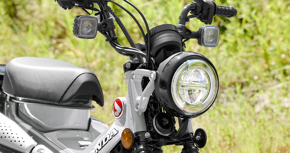 CT125 — Đèn pha LED tròn vừa cổ điển, vừa hiện đại