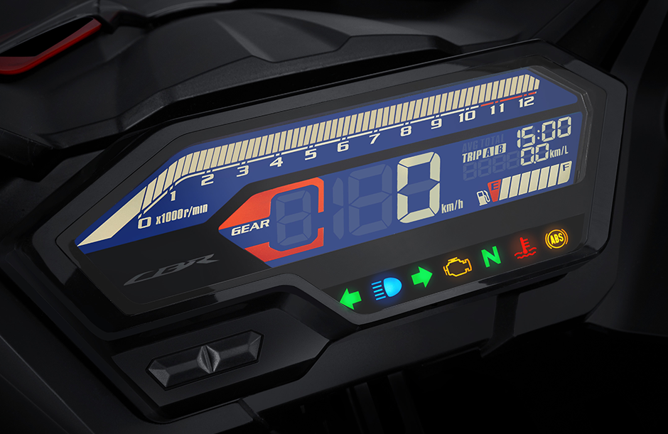 CBR150R — Đồng hồ kỹ thuật số LCD hiện đại