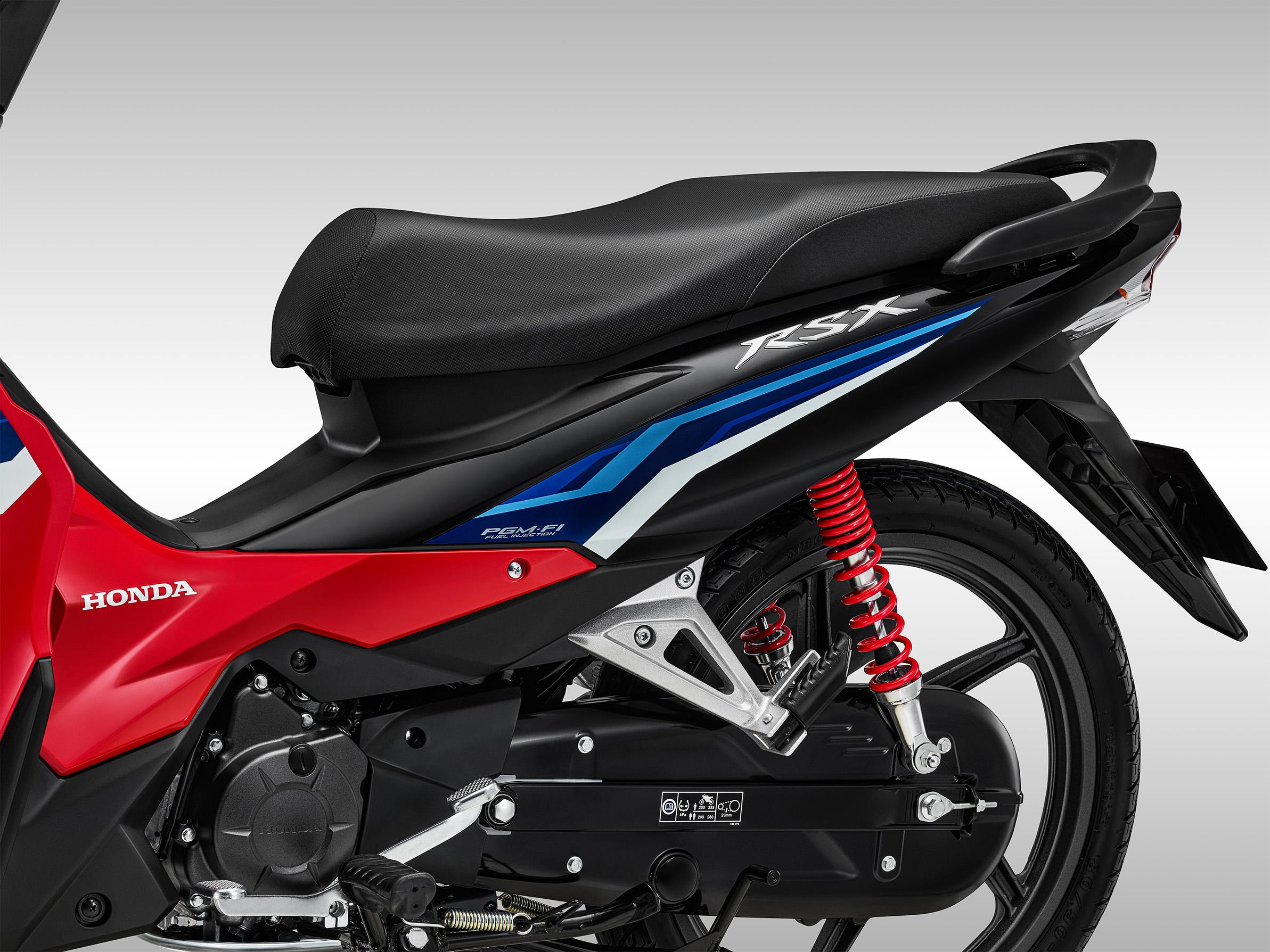 Wave RSX — Tem xe mới ấn tượng