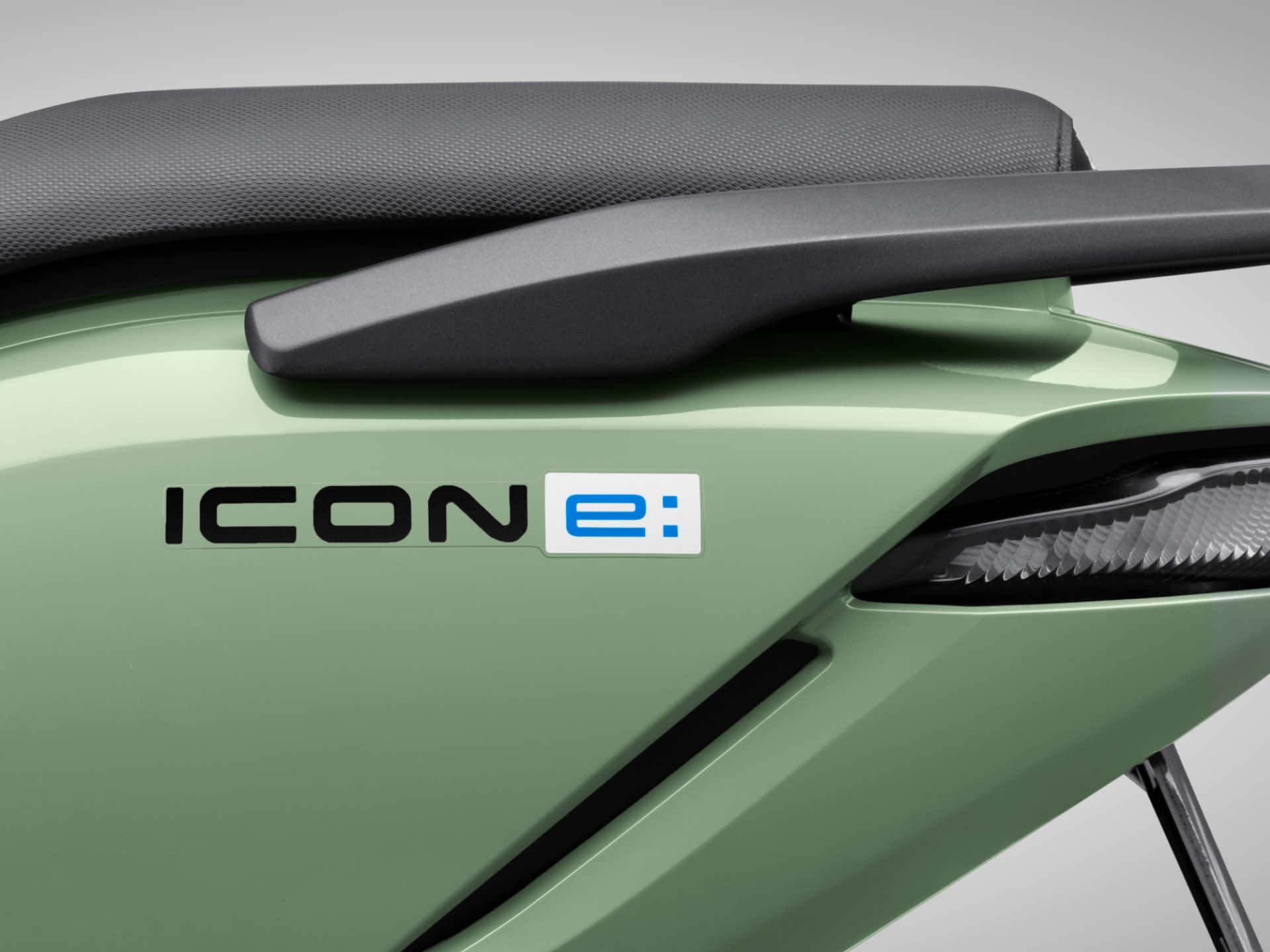 ICON e: — Logo mang tính biểu tượng