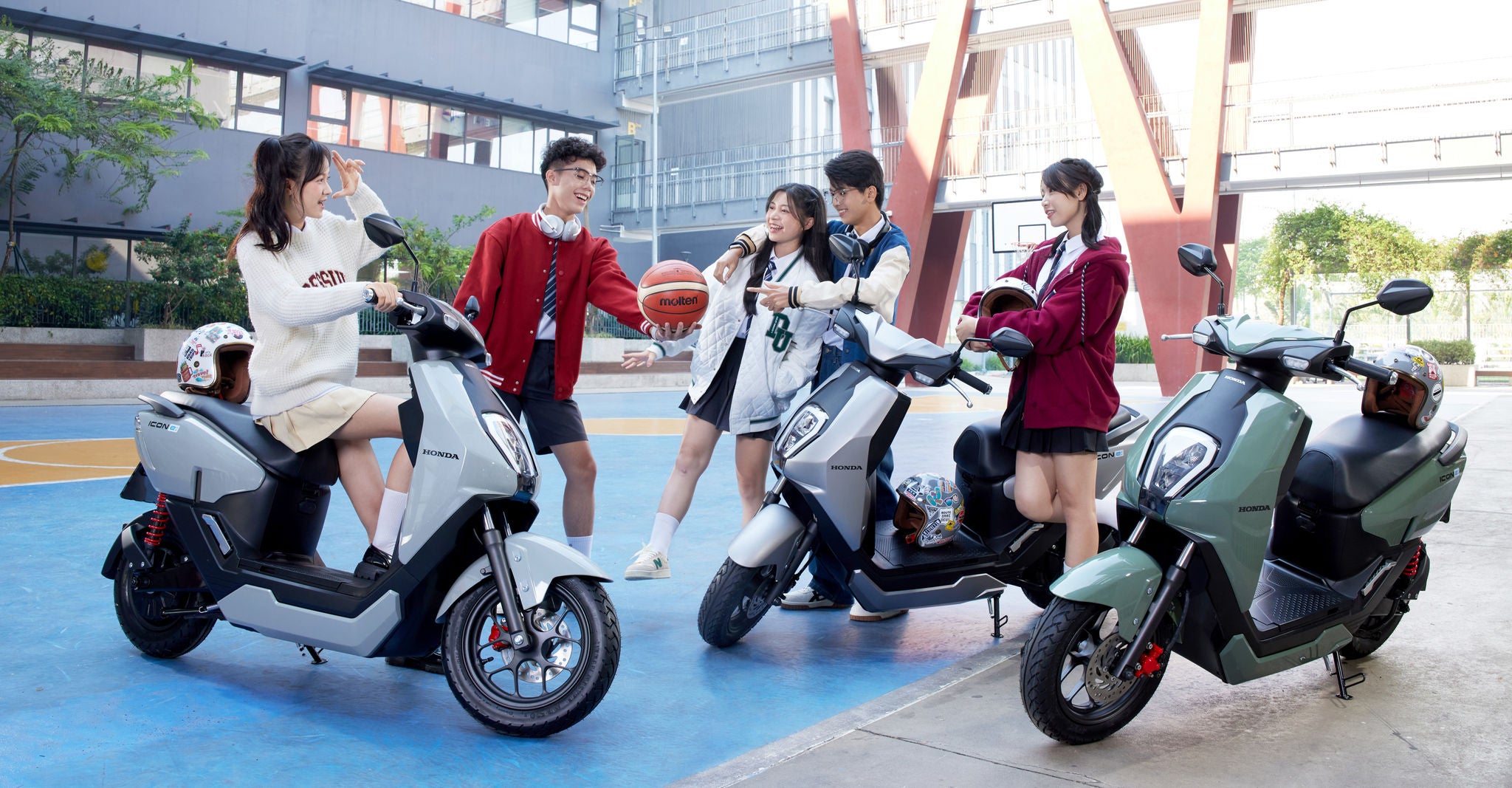 ICON e: — Đa dạng màu sắc lựa chọn